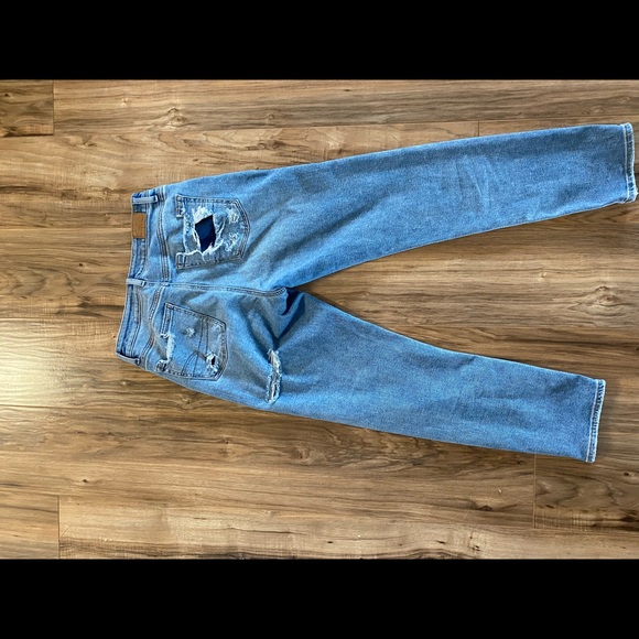 High rise mom jeans - Picture 2 of 2